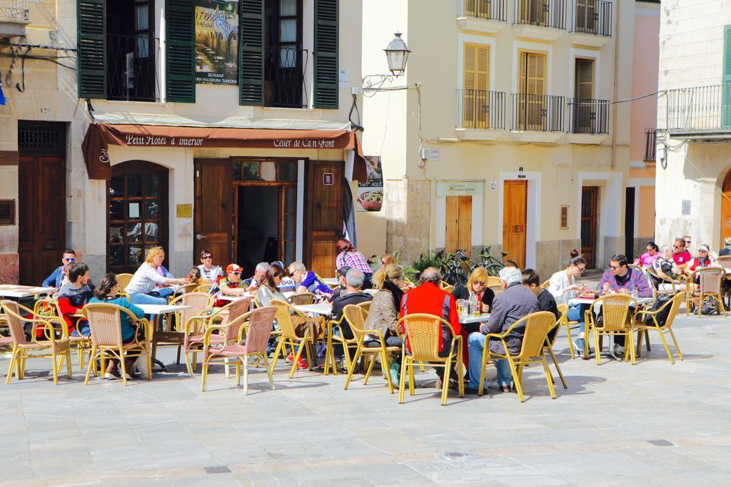 Can Font Sineu  Extérieur photo